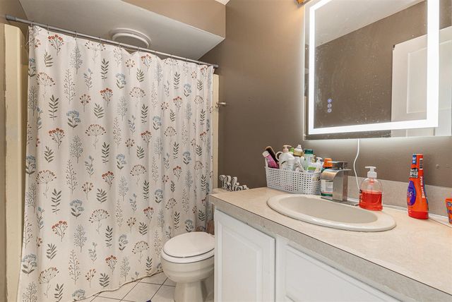 6540 Kingtree Drive, Byron Center, MI 49315