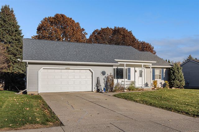 6540 Kingtree Drive, Byron Center, MI 49315