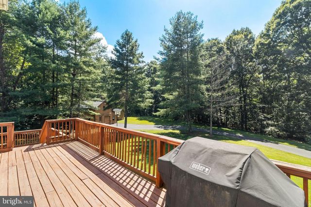 6095 MANOR LN, La Plata, MD 20646