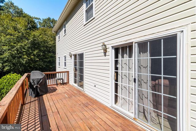 6095 MANOR LN, La Plata, MD 20646