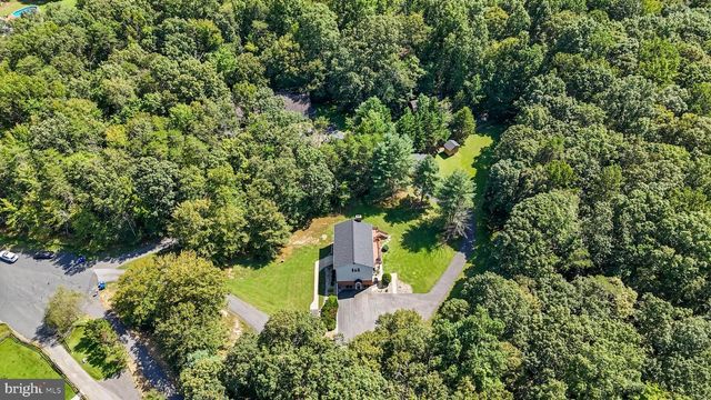 6095 MANOR LN, La Plata, MD 20646