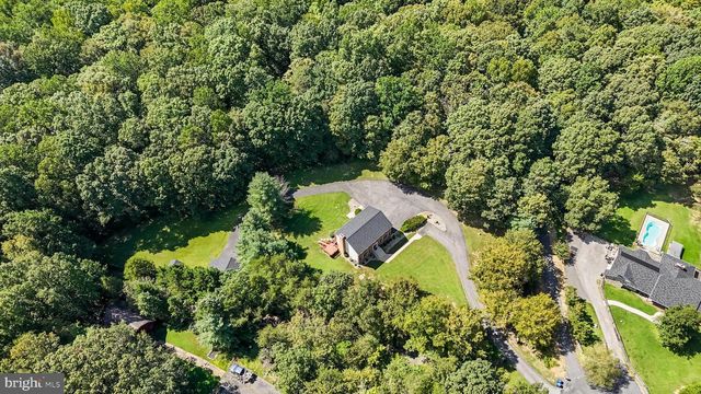 6095 MANOR LN, La Plata, MD 20646