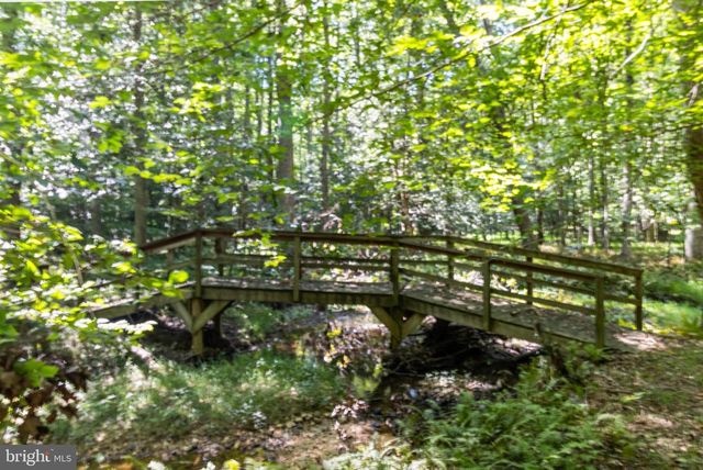 6095 MANOR LN, La Plata, MD 20646