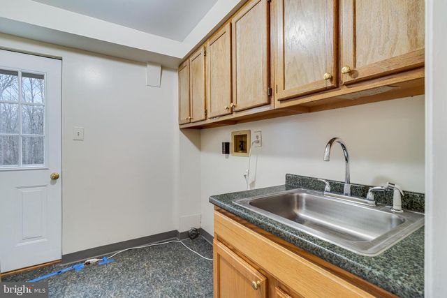 6095 MANOR LN, La Plata, MD 20646