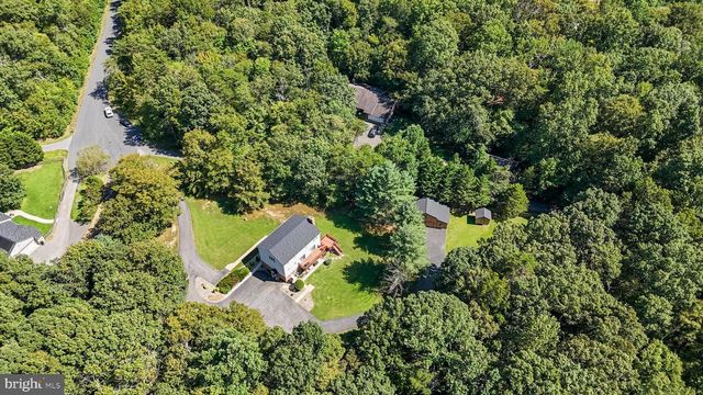 6095 MANOR LN, La Plata, MD 20646