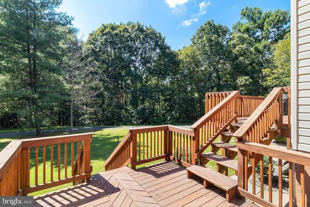 6095 MANOR LN, La Plata, MD 20646