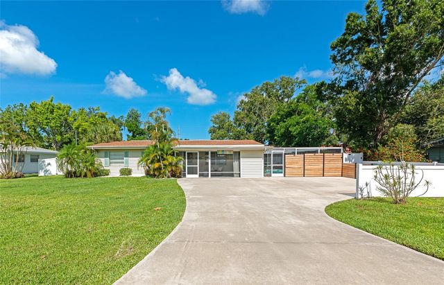 5948 MIRROR LAKE ROAD, Sarasota, FL 34238