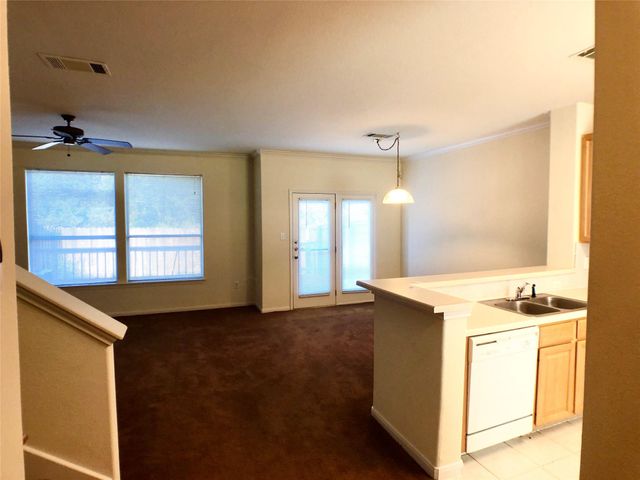 4620 W William Cannon DR 5, Austin, TX 78749