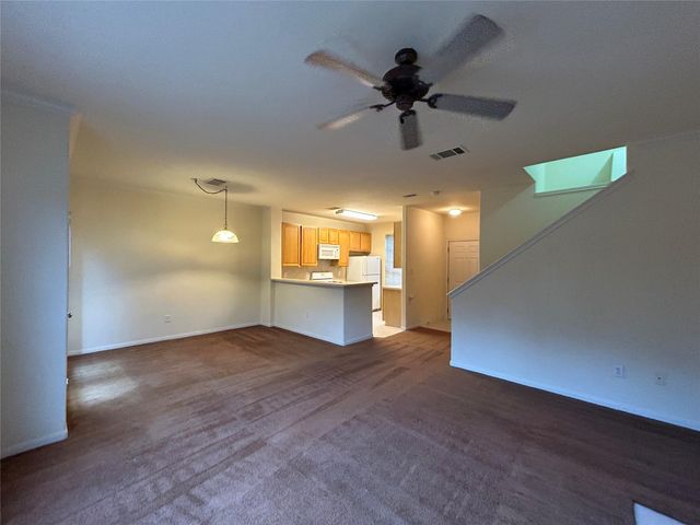 4620 W William Cannon DR 5, Austin, TX 78749