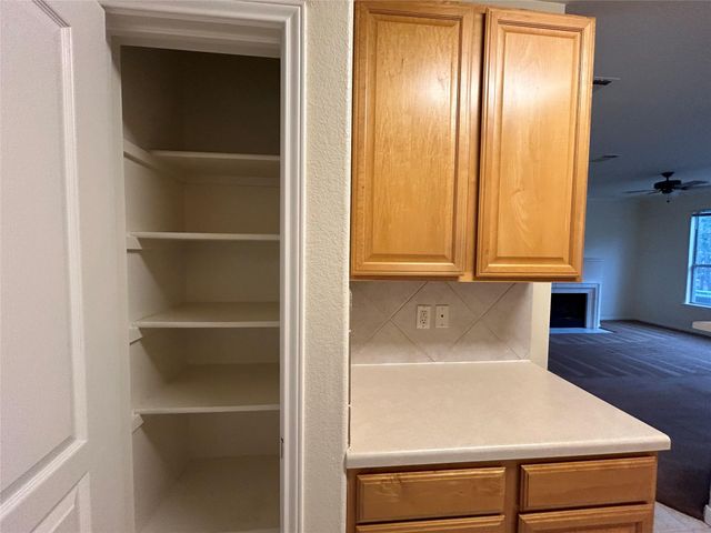 4620 W William Cannon DR 5, Austin, TX 78749