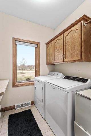 2394 Wildlife COURT, Richfield, WI 53076