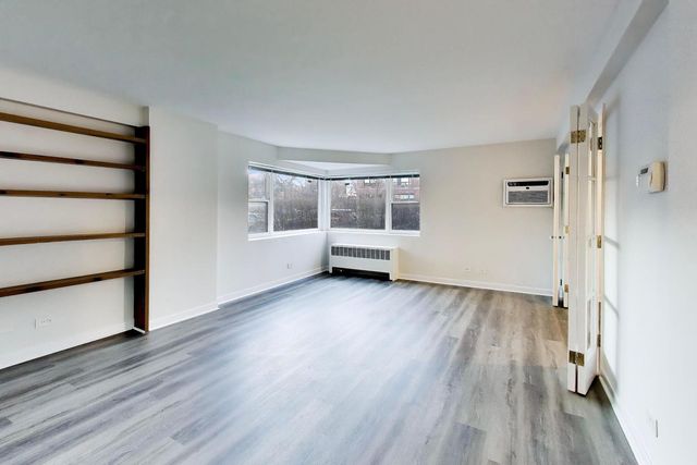 7404 N Sheridan Road G, Chicago, IL 60626