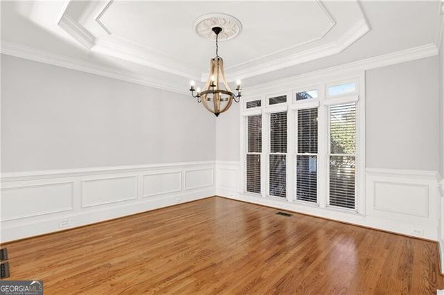 1841 E Gate Cove, Dunwoody, GA 30338