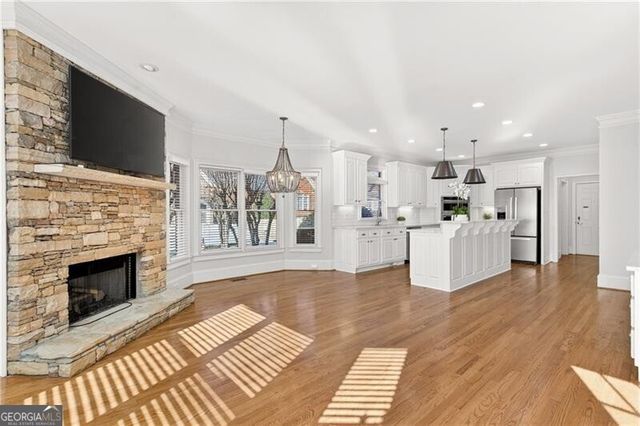 1841 E Gate Cove, Dunwoody, GA 30338