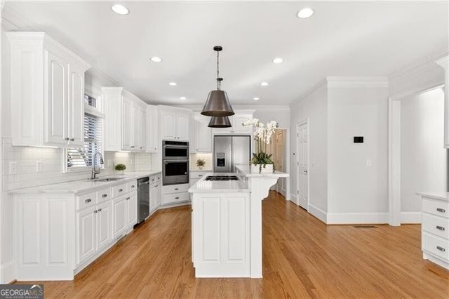 1841 E Gate Cove, Dunwoody, GA 30338