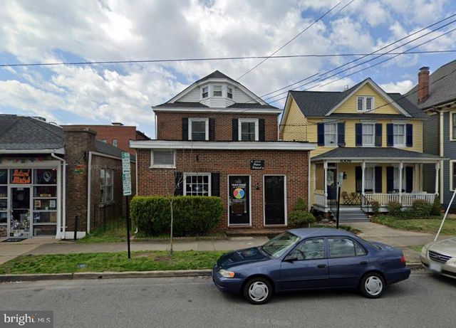 1004 PRINCE EDWARD ST, Fredericksburg, VA 22401