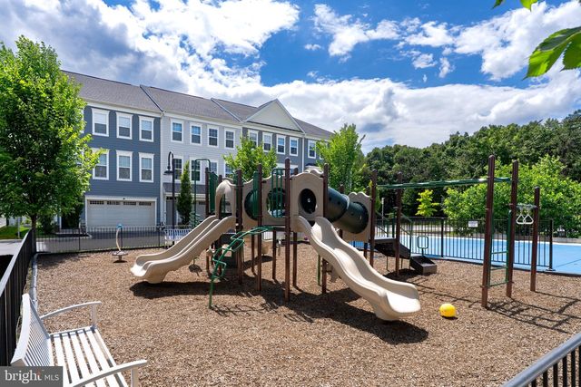 10225 HILLTOP ASCENT DR, Rockville, MD 20850