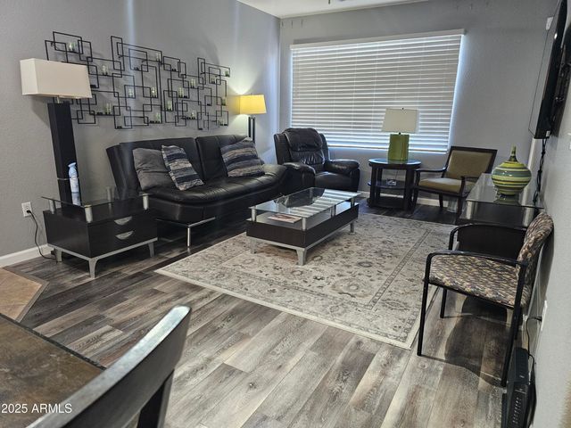 18416 N CAVE CREEK Road 2013, Phoenix, AZ 85032