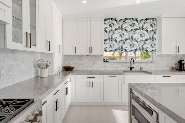 W 88 Plaza Del Lago, Lower Matecumbe, FL 33036