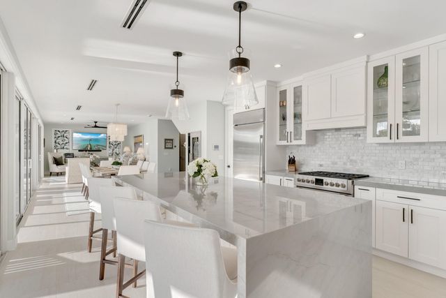 W 88 Plaza Del Lago, Lower Matecumbe, FL 33036