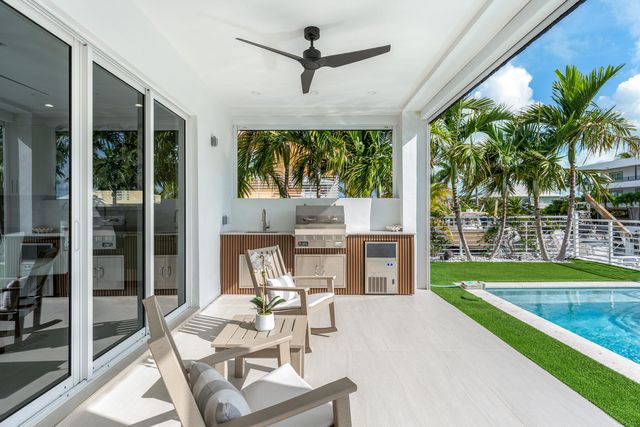 W 88 Plaza Del Lago, Lower Matecumbe, FL 33036