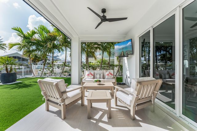 W 88 Plaza Del Lago, Lower Matecumbe, FL 33036