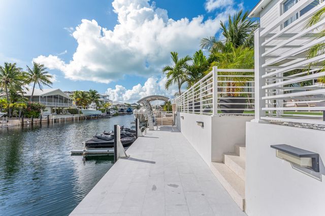 W 88 Plaza Del Lago, Lower Matecumbe, FL 33036