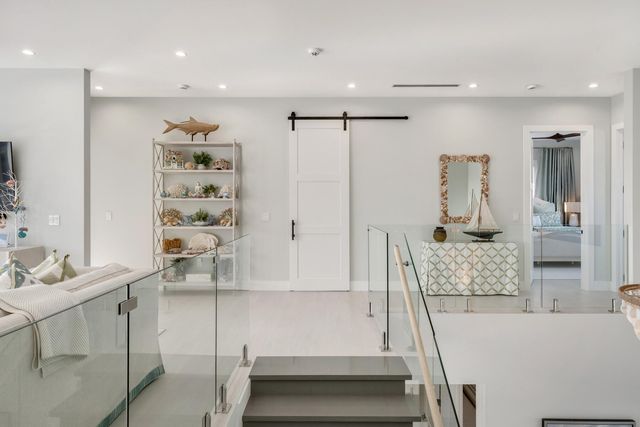 W 88 Plaza Del Lago, Lower Matecumbe, FL 33036