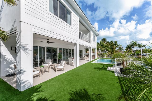 W 88 Plaza Del Lago, Lower Matecumbe, FL 33036