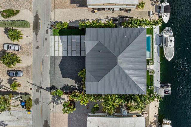 W 88 Plaza Del Lago, Lower Matecumbe, FL 33036