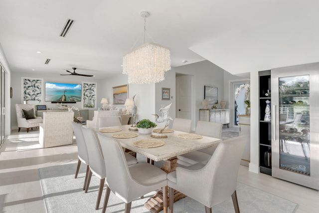 W 88 Plaza Del Lago, Lower Matecumbe, FL 33036