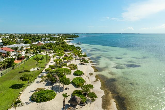 W 88 Plaza Del Lago, Lower Matecumbe, FL 33036