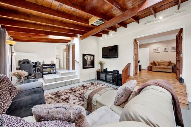 269 N Alta Vista, Monrovia, CA 91016