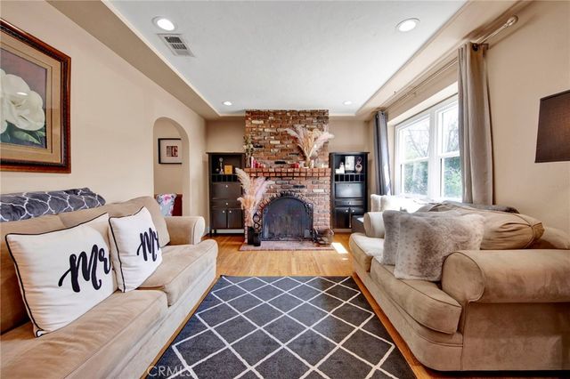 269 N Alta Vista, Monrovia, CA 91016