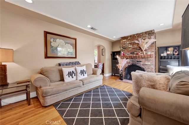 269 N Alta Vista, Monrovia, CA 91016