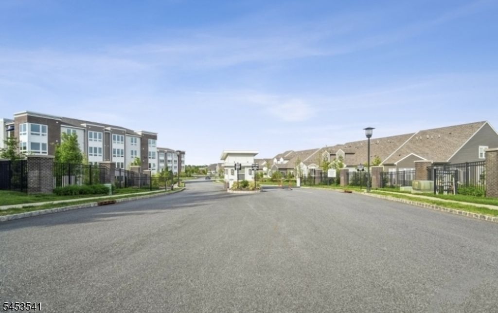 2 Vanderbilt Blvd 403, Florham Park Boro, NJ 07932 — photo 2