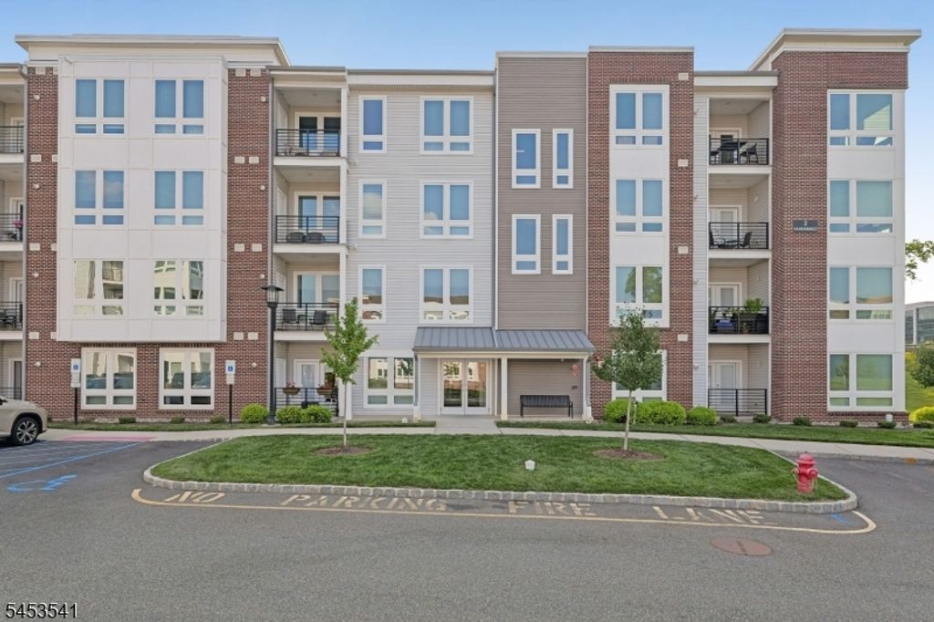 2 Vanderbilt Blvd 403, Florham Park Boro, NJ 07932 — photo 3