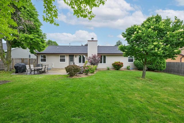 925 E Fitzsimmons ROAD, Oak Creek, WI 53154