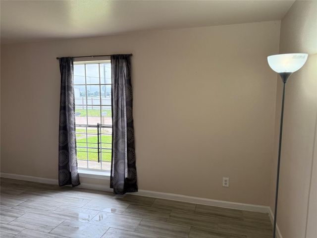 11907 Dawnwood Drive 1, Houston, TX 77013