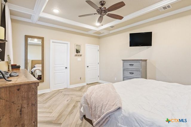 156 Chantry Lane, Gatesville, TX 76528