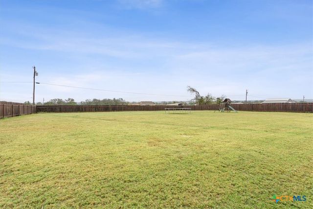 156 Chantry Lane, Gatesville, TX 76528