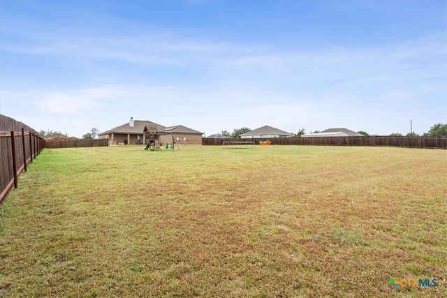 156 Chantry Lane, Gatesville, TX 76528