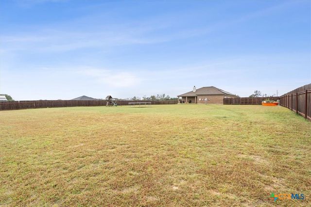 156 Chantry Lane, Gatesville, TX 76528