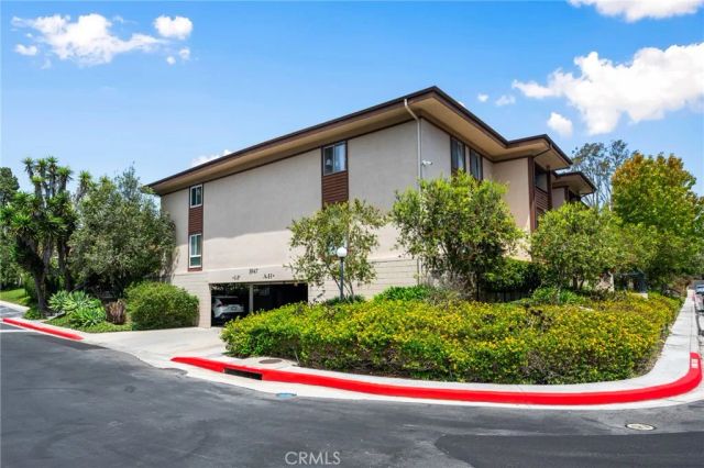 5947 Armaga Spring, Rancho Palos Verdes, CA 90275