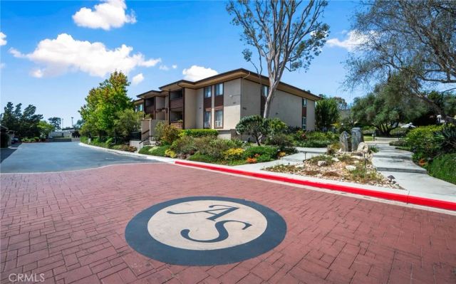 5947 Armaga Spring, Rancho Palos Verdes, CA 90275