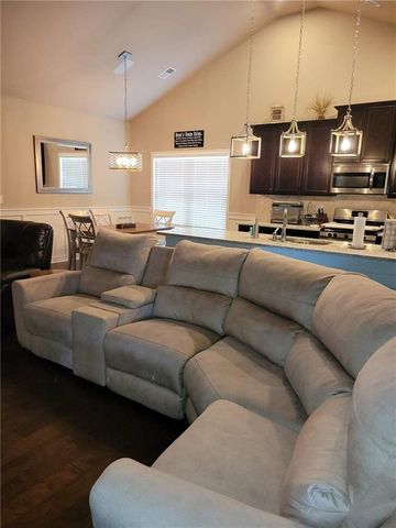 104 Willow Creek Trail, Dallas, GA 30132