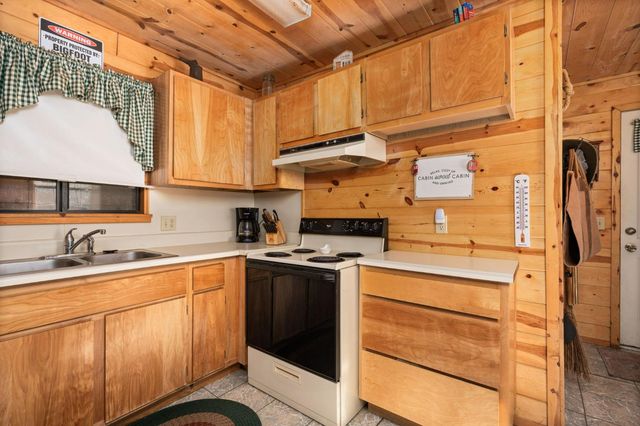 42032 Hemlock Lane, Shaver Lake, CA 93664