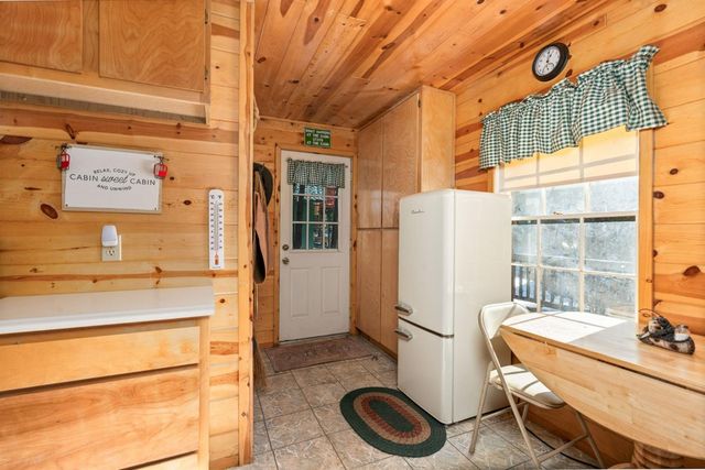 42032 Hemlock Lane, Shaver Lake, CA 93664