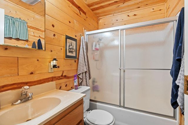 42032 Hemlock Lane, Shaver Lake, CA 93664