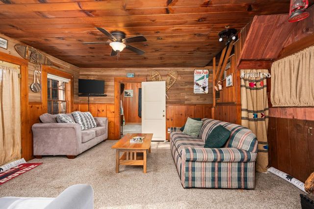 42032 Hemlock Lane, Shaver Lake, CA 93664